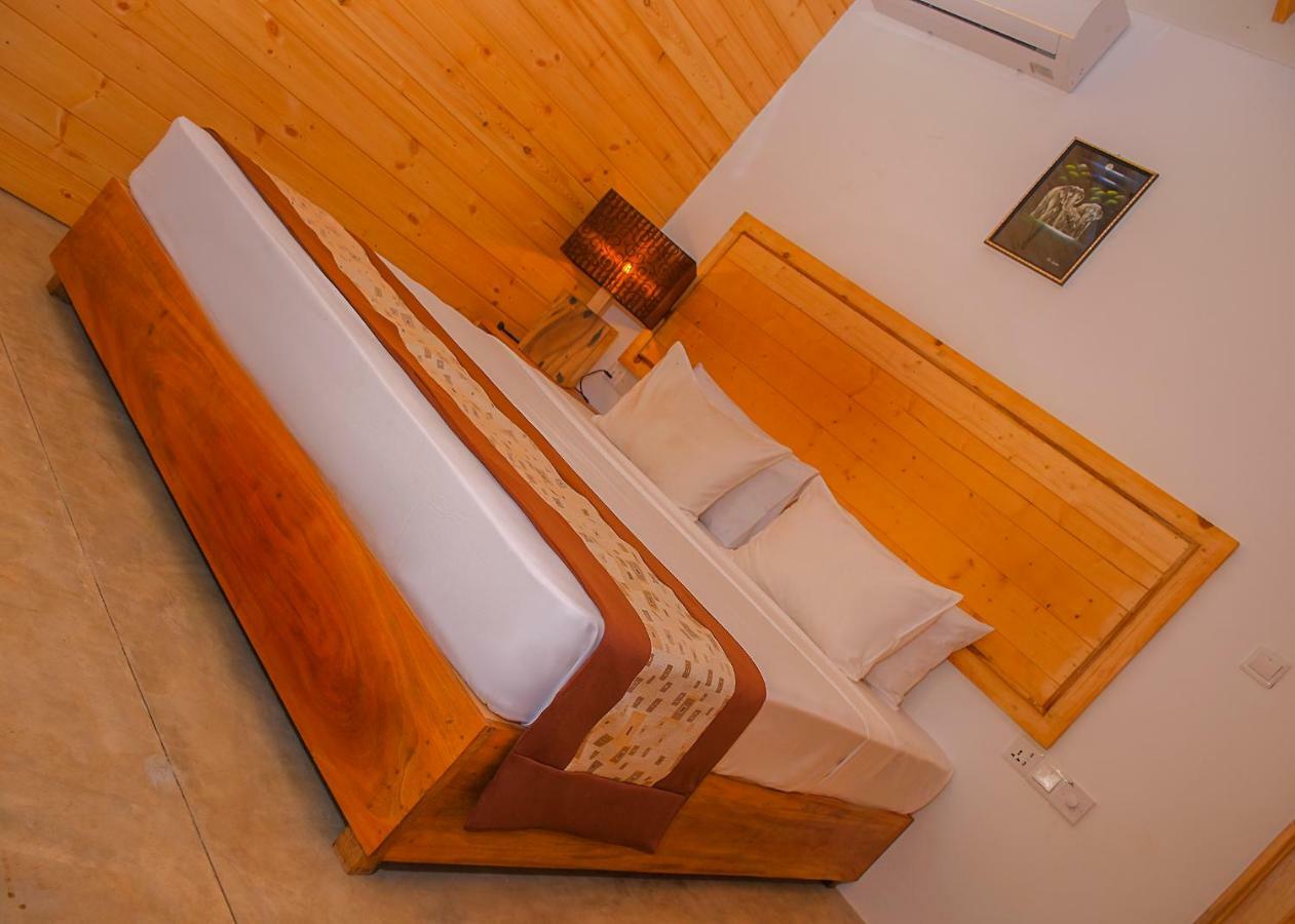 Trinco Relax Hut Hotel Trincomalee Eksteriør billede
